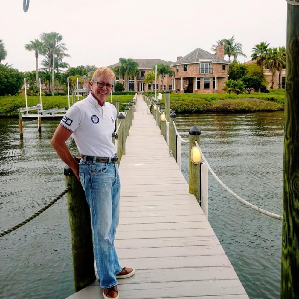 Meet your Posher, Brad